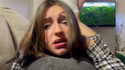 Красивая украинка захотела хуй сводного брата прямо на сеансе фильма